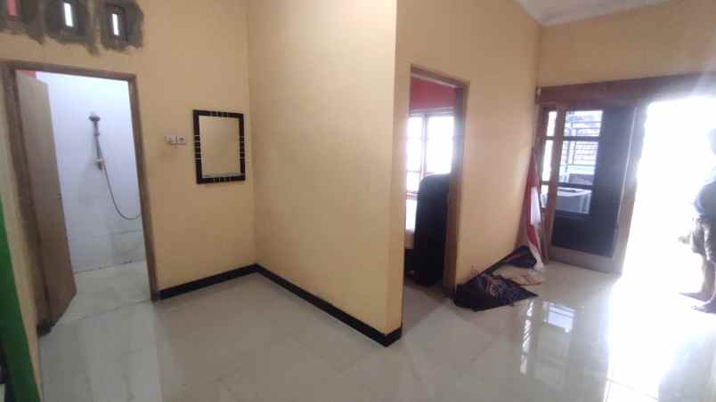 dijual rumah purwomartani