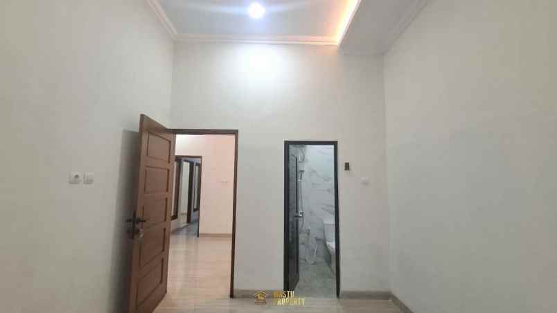 dijual rumah purwomartani