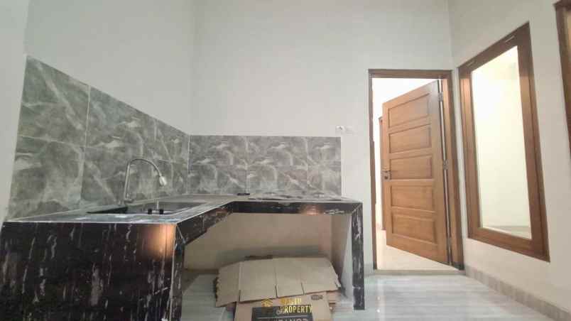 dijual rumah purwomartani