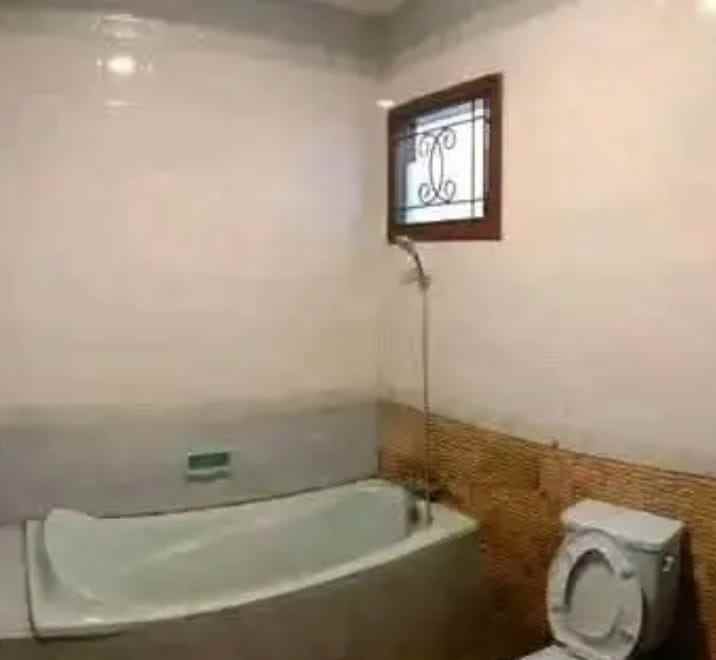 dijual rumah ragunan