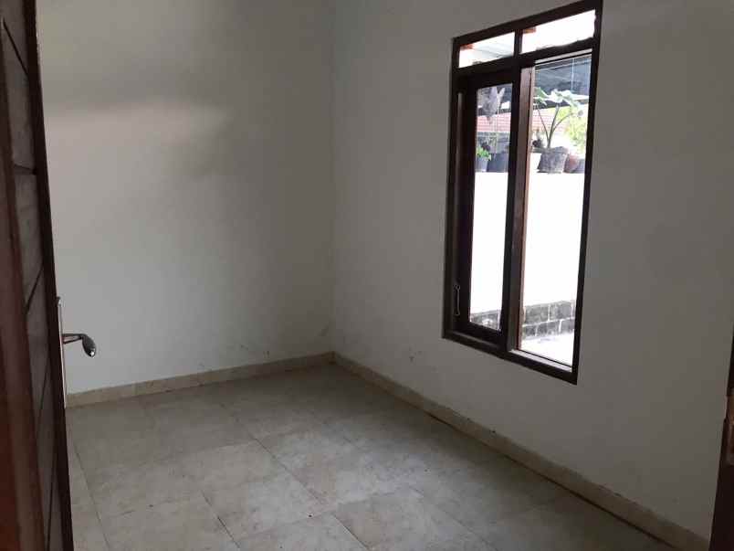 dijual rumah randusari kec prambanan