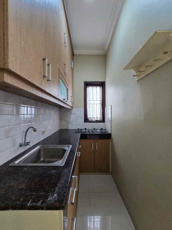 dijual rumah rawamangun jakarta timur