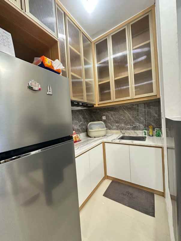 dijual rumah regency one east point full furnish mewah