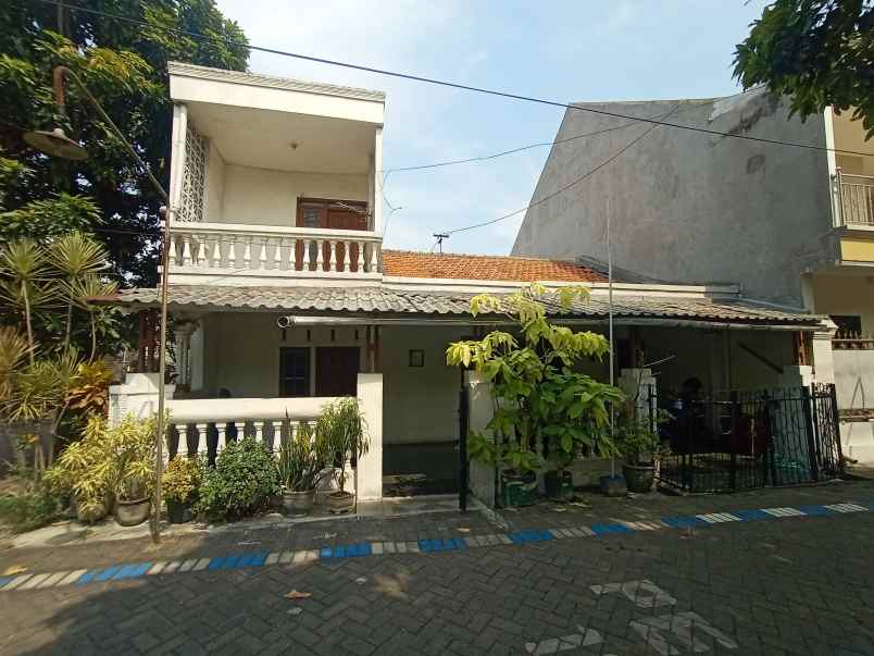 dijual rumah rewin waru sidoarjo