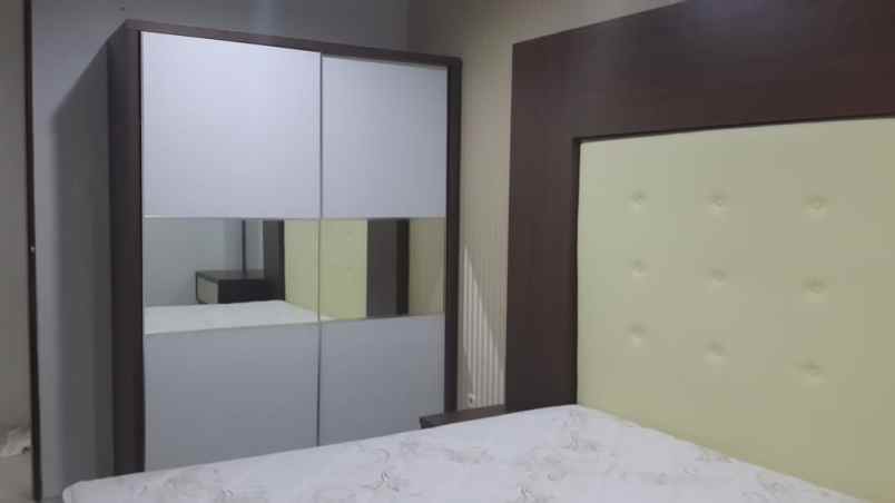 dijual rumah royal park residence