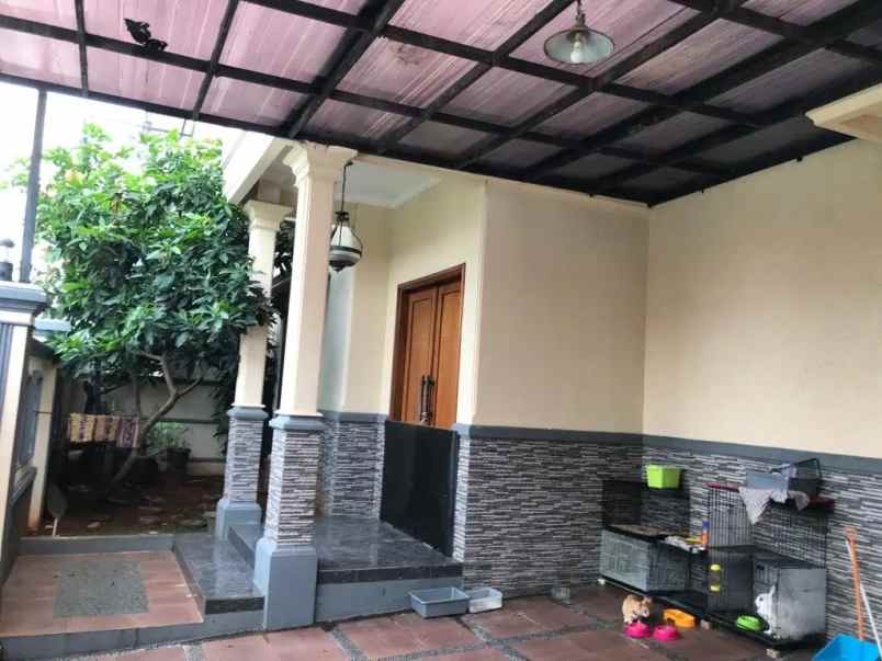 dijual rumah rumah di rawamangun