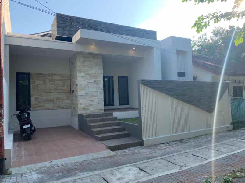 dijual rumah sardonoharjo ngaglik sleman