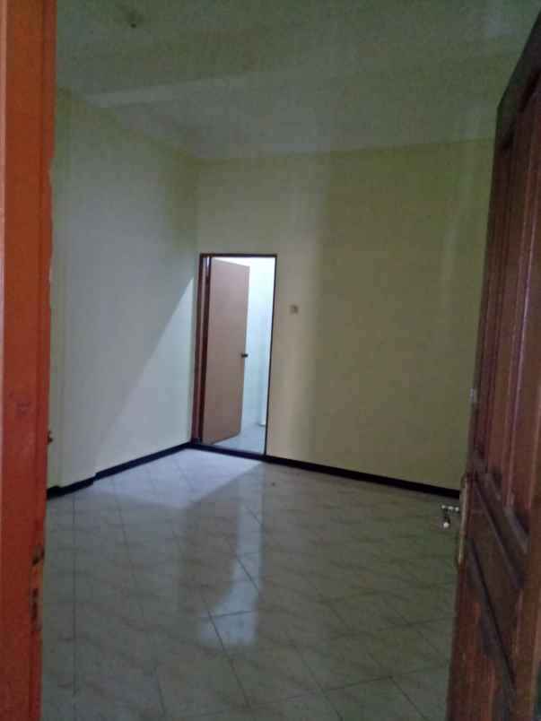 dijual rumah sawojajar