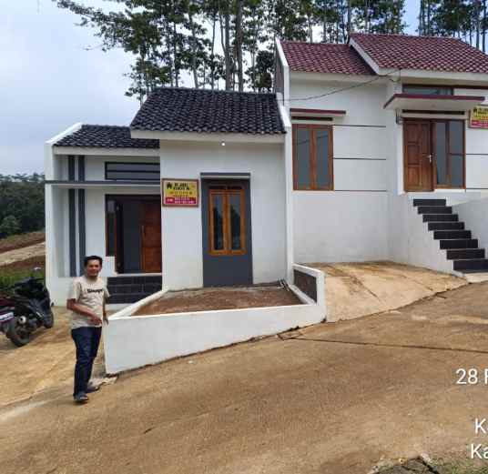 dijual rumah sekejengkol villa bandung