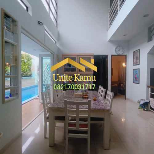 dijual rumah sektor 9 bintaro jaya