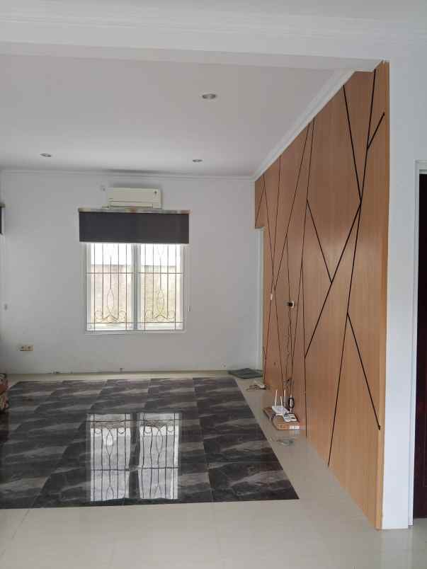 dijual rumah sentul city