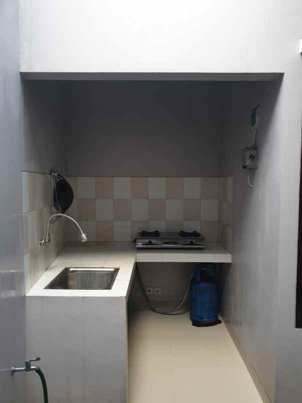 dijual rumah sepang jaya