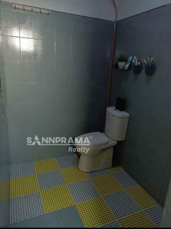 dijual rumah serua bojongsari depok