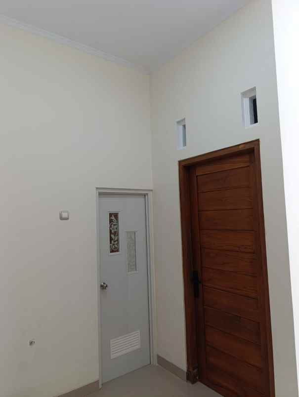 dijual rumah sidokarto