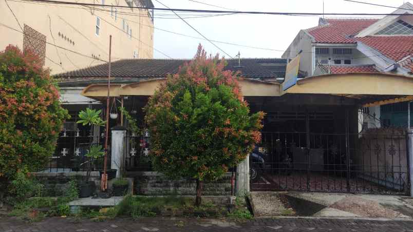 dijual rumah sidosermo indah