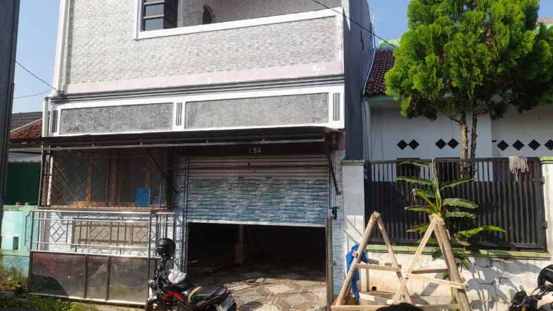 dijual rumah soklat