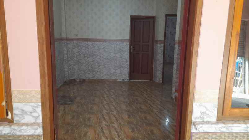 dijual rumah soklat