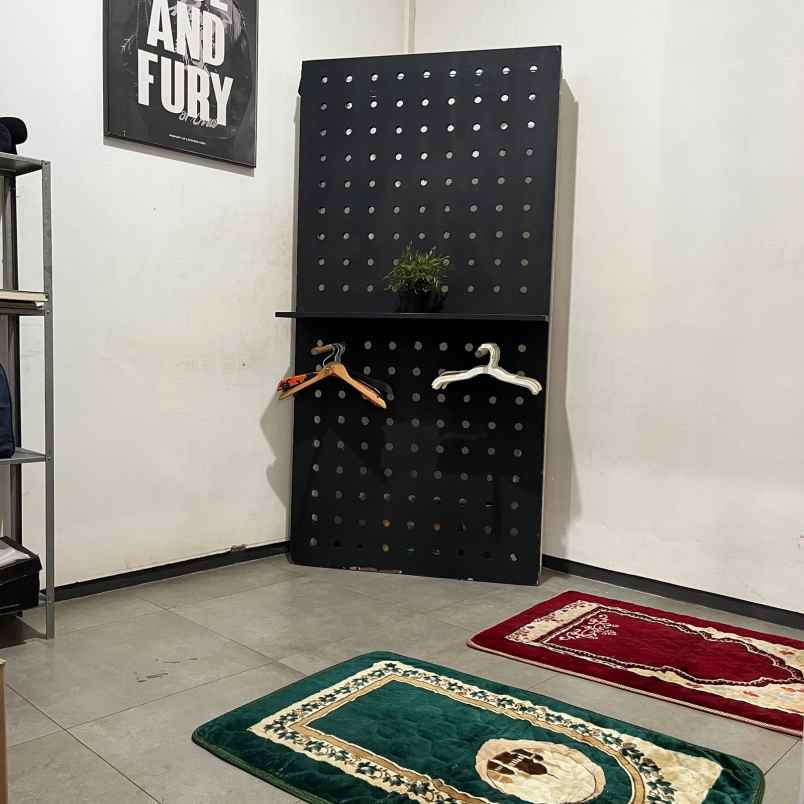 dijual rumah solontongan karawitan