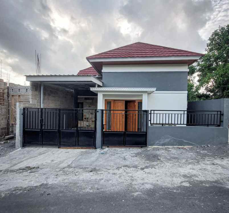 dijual rumah sukoharjo