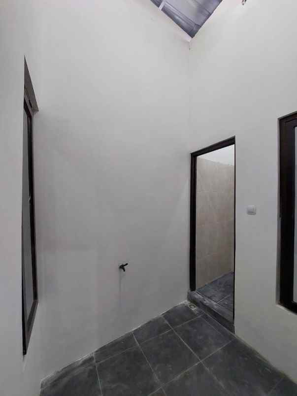 dijual rumah sukoharjo