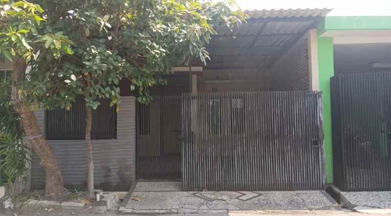 dijual rumah sukolilo regency