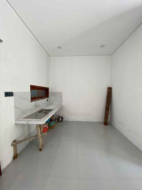 dijual rumah sumberharjo