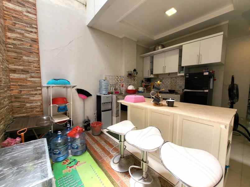 dijual rumah summarecon bekasi