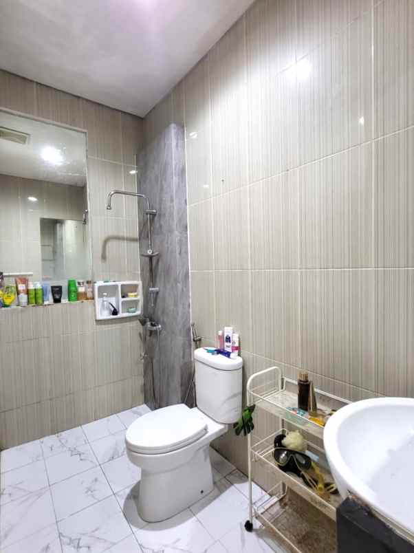 dijual rumah summarecon bekasi