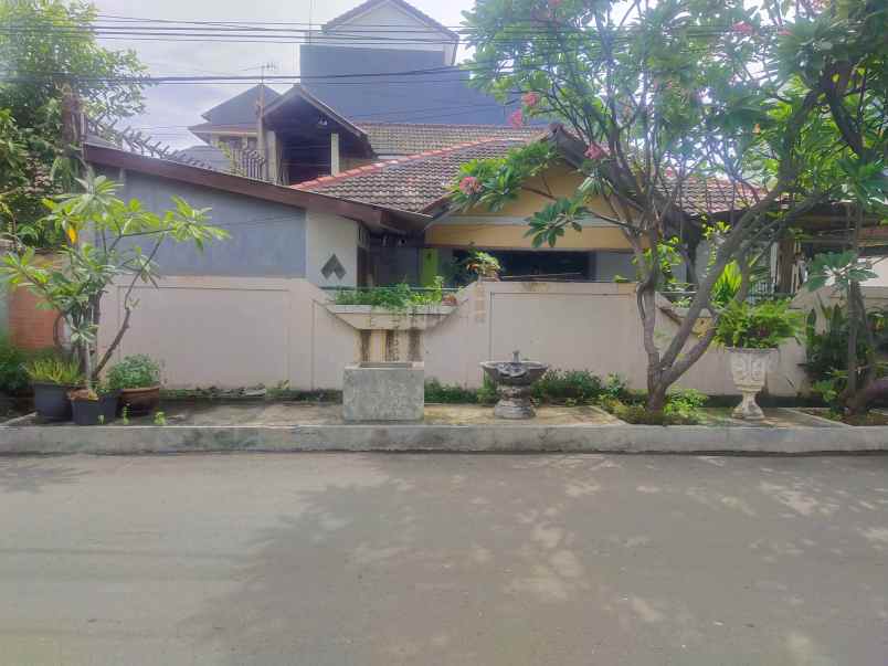 dijual rumah sunter mas