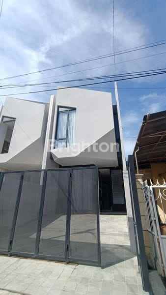 dijual rumah sutorejo