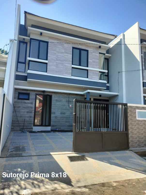 dijual rumah sutorejo prima