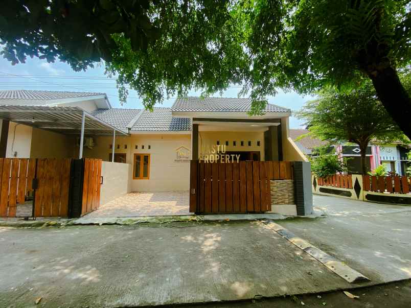 dijual rumah tamanmartani kec kalasan