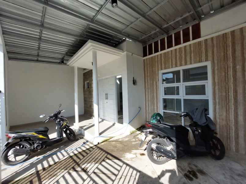 dijual rumah tamantirto