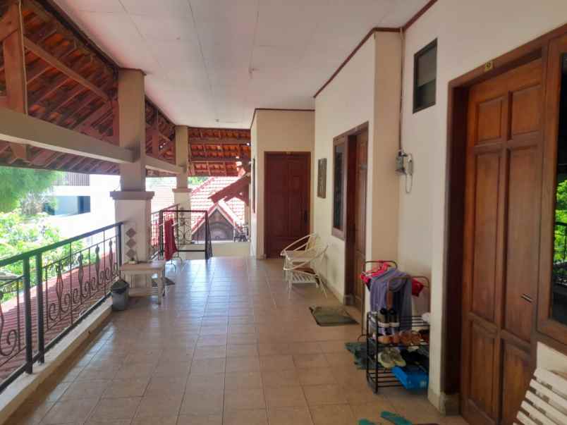 dijual rumah telaga bodas