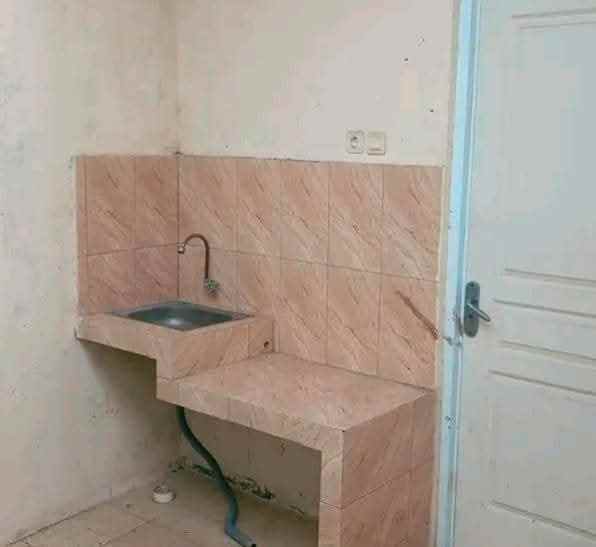 dijual rumah tembalang