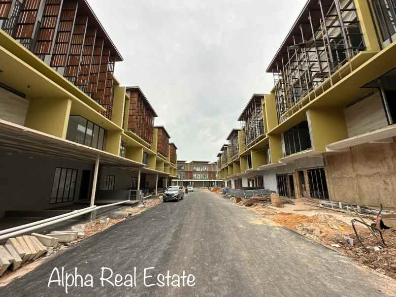 dijual rumah the icon central batam center