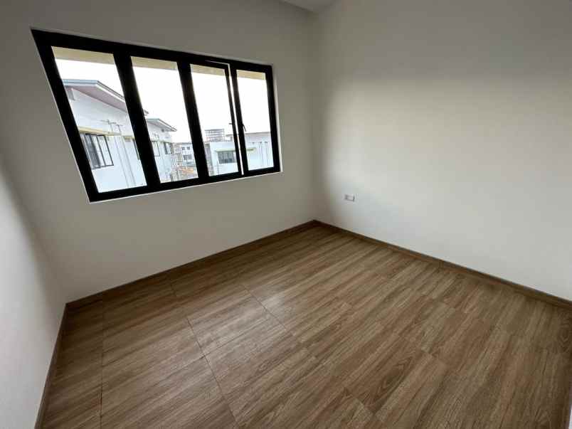 dijual rumah the icon central batam center