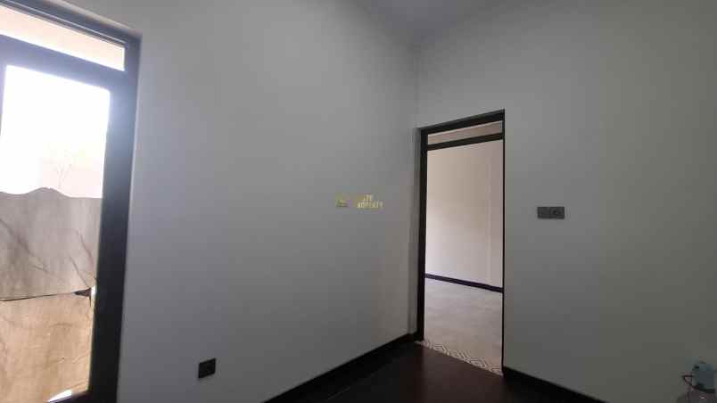 dijual rumah tirtomartani