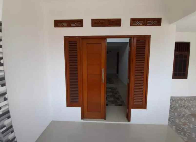 dijual rumah tugu