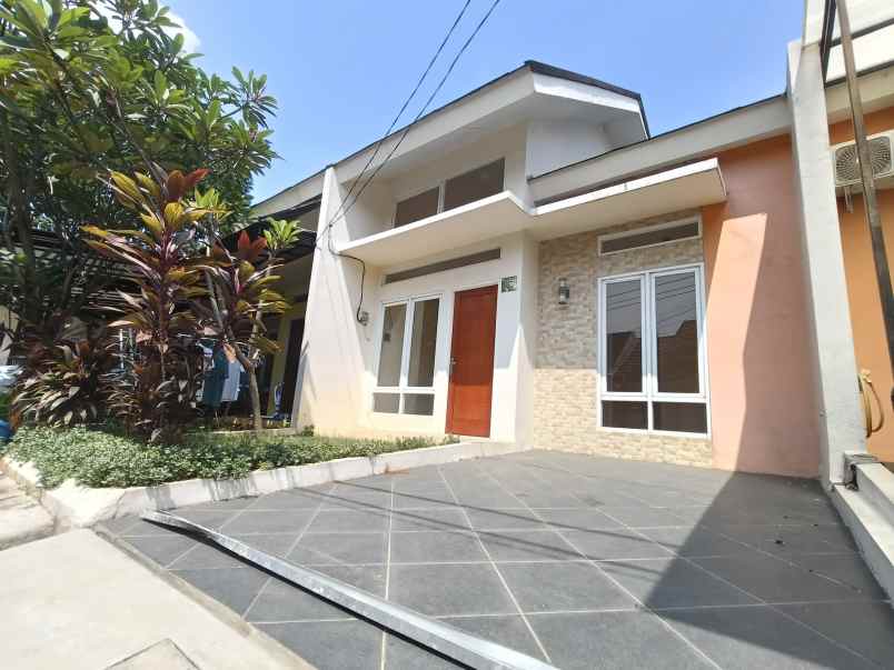 dijual rumah type anggrek 40 84