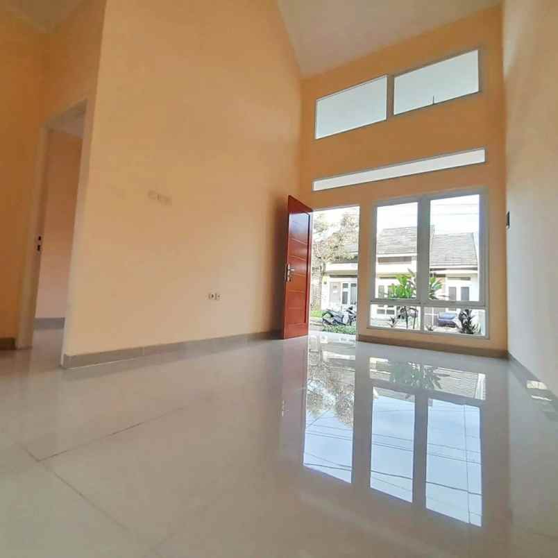 dijual rumah type anggrek 40 84