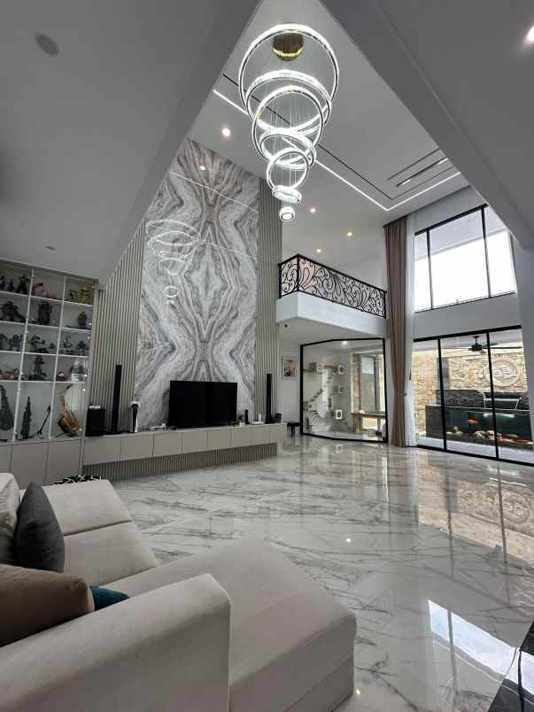 dijual rumah veteran bintaro