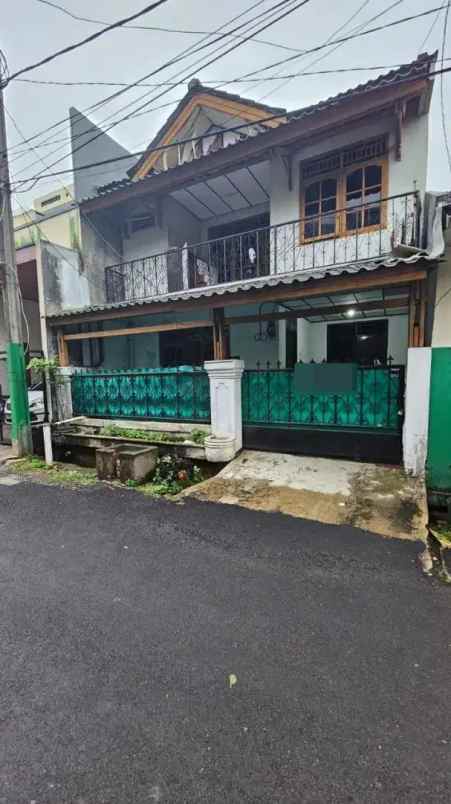 dijual rumah villa bintaro indah