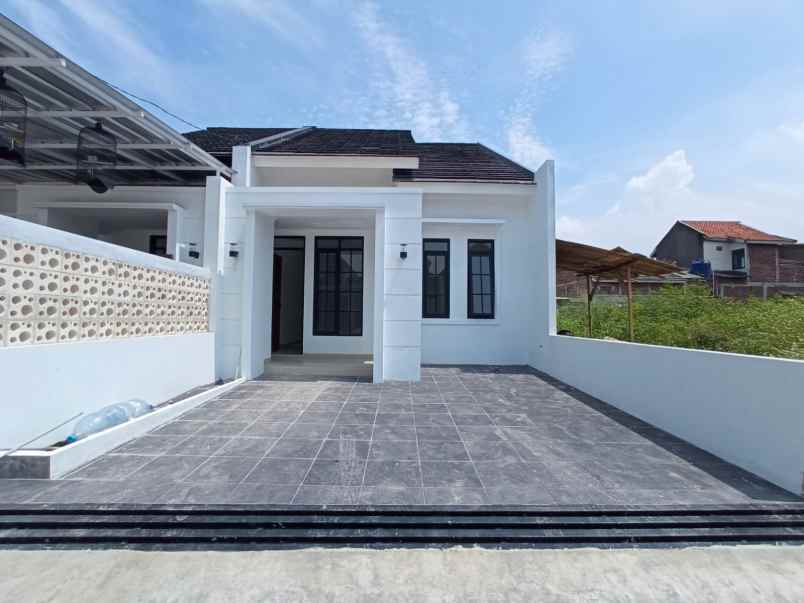 dijual rumah villa cemara asri cikoneng