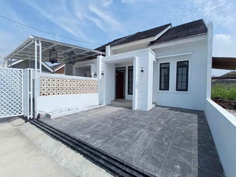 dijual rumah villa cemara asri cikoneng