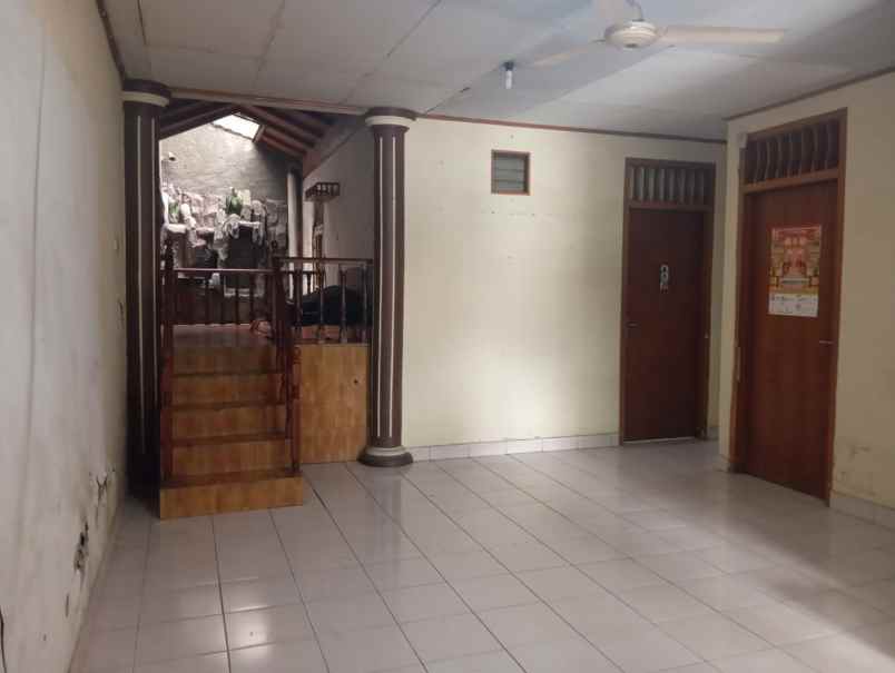 dijual rumah villa indah permai