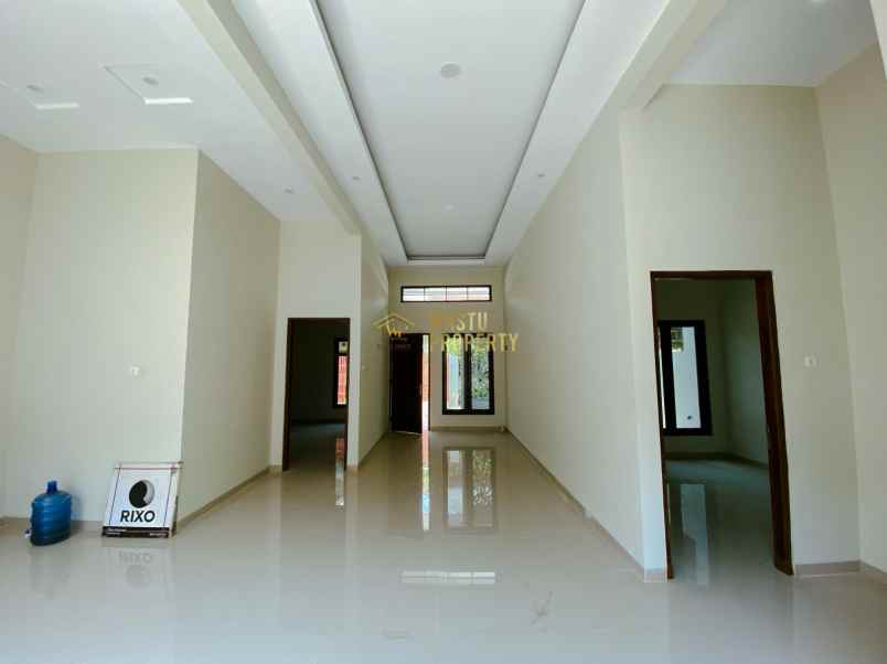 dijual rumah wedomartani ngemplak