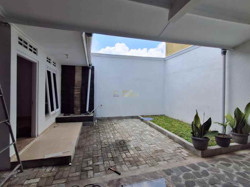 dijual rumah wedomartani ngemplak