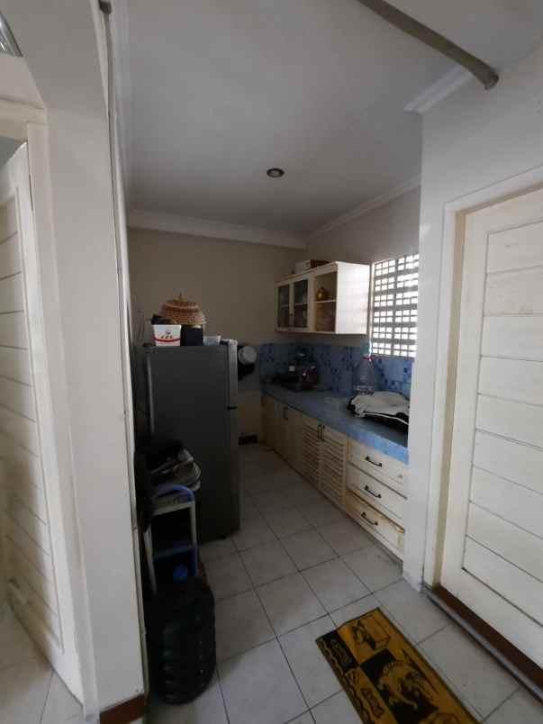 dijual rumah wirokerten