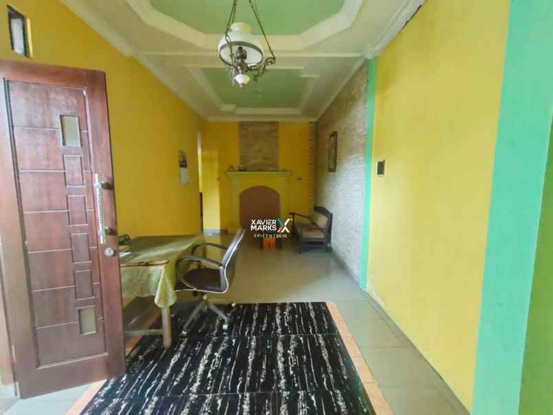 dijual rumah wisma lidah kulon